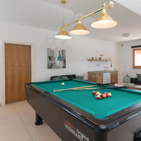 Ferienhaus In With Sauna *