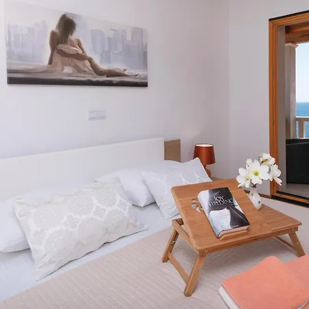 بيت للعطل Amazing In With House Sea View