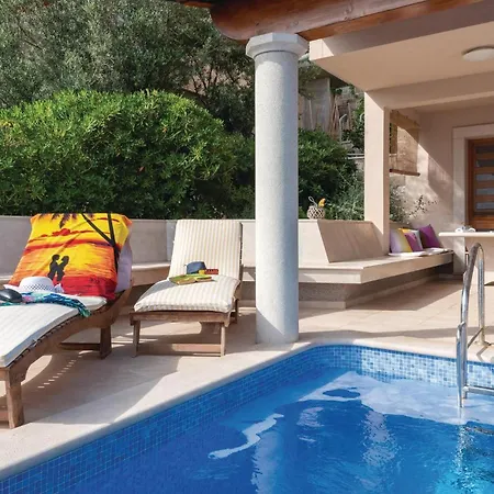 Amazing In With House Sea View