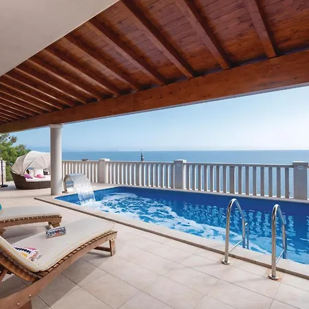 Amazing In With House Sea View * بريسبا