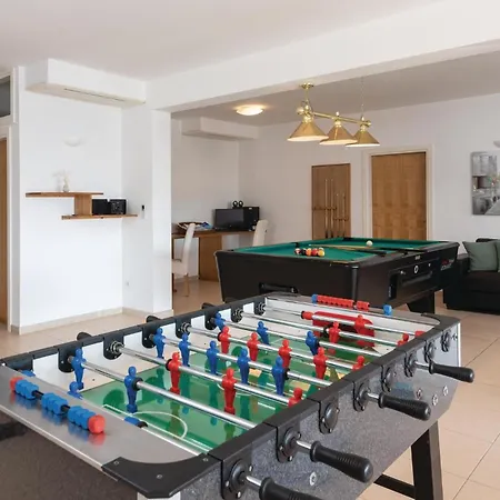 Amazing In With House Sea View بيت للعطل *